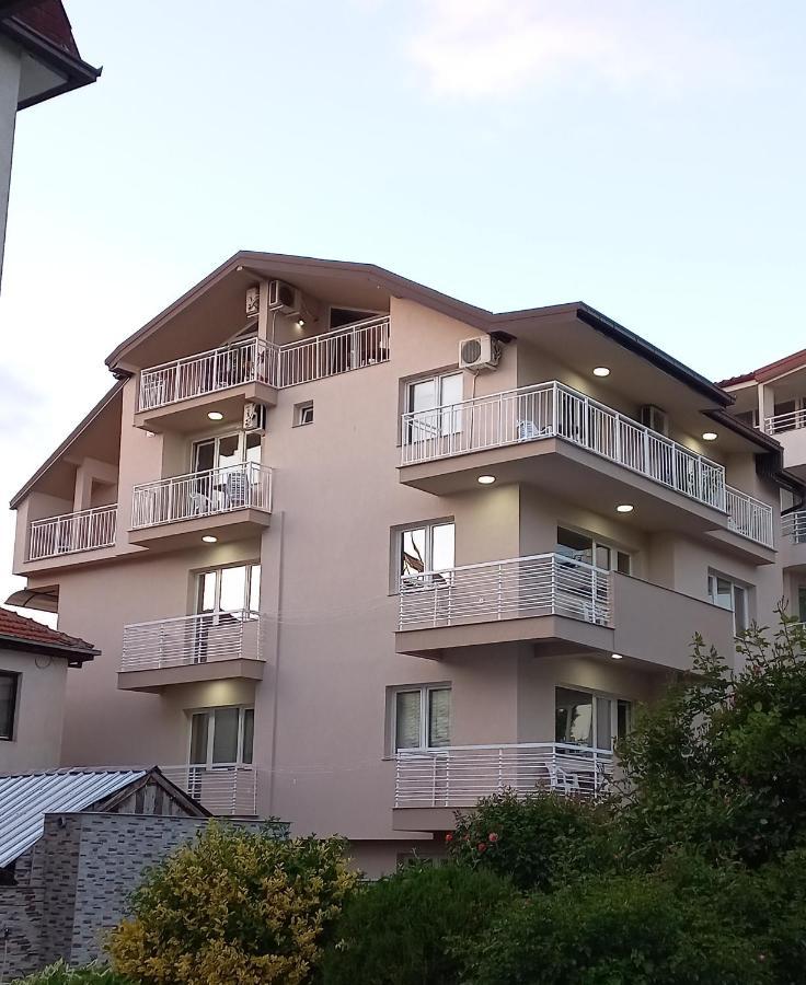 Apartments Smakoski Ohrid Exterior photo